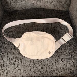 Lululemon belt bag